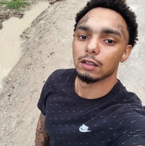 Meet your Posher, Julian